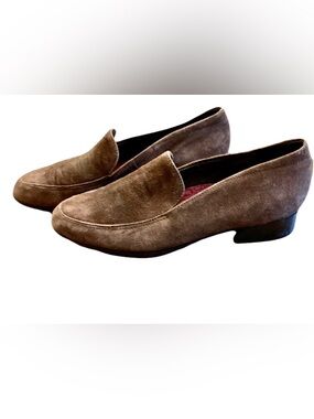Munro Harrison suede loafers